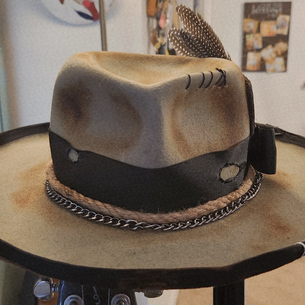 Men's Gray and Black Fedora